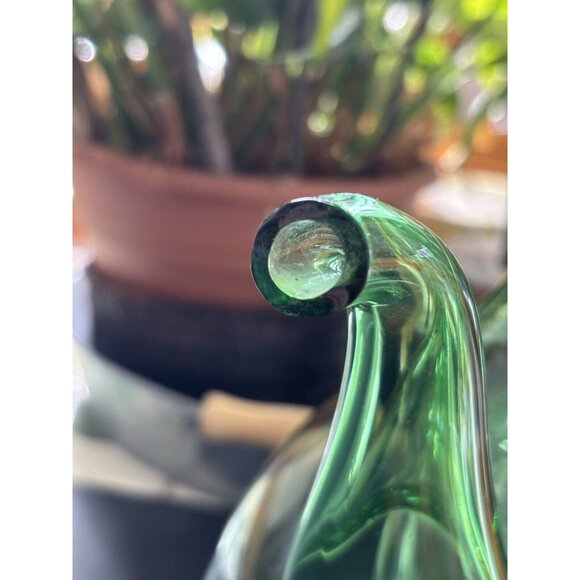 Vintage Hand Blown Italian Green Glass DecanterCarafe,Chamber Chiller & stopper - Picture 8 of 16